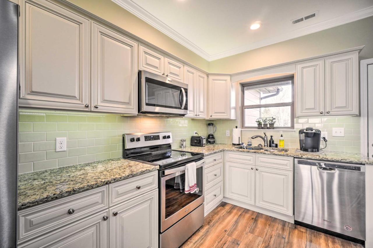 Chic Townsend Condo With Saltwater Pool! Εξωτερικό φωτογραφία